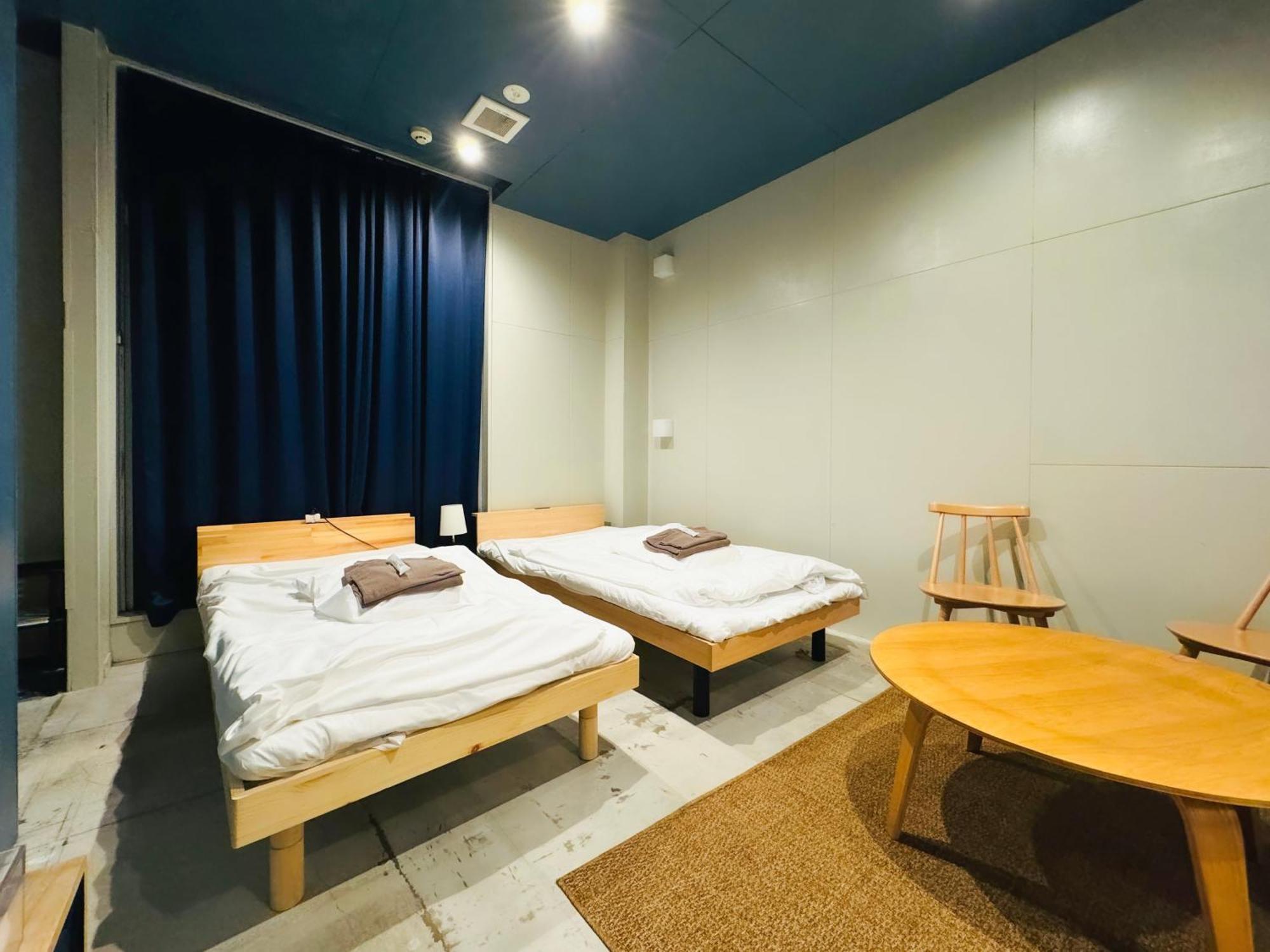 Hostel Stand By Me Fukuoka  Exteriör bild